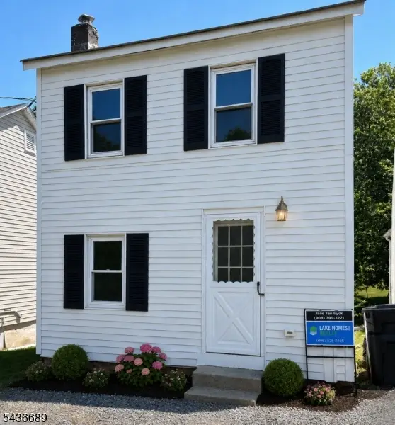 45 Mechanic St, Washington, NJ 07882 - #1