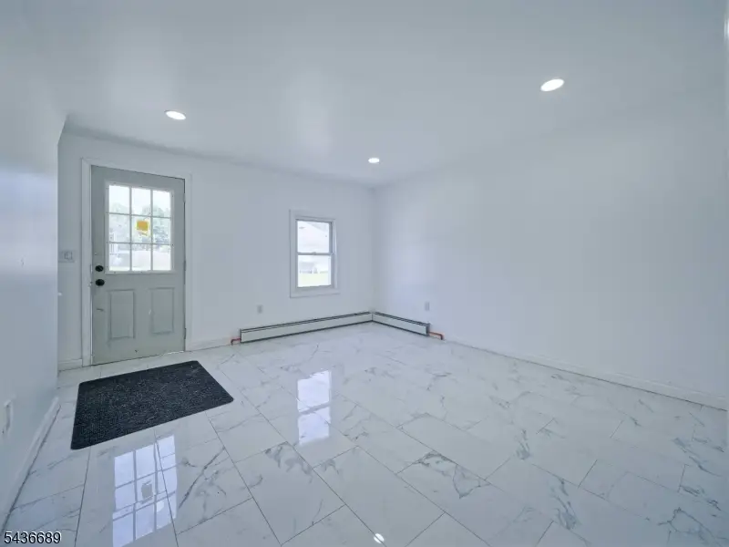 45 Mechanic St, Washington, NJ 07882 - #3
