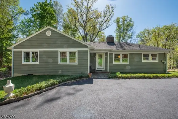 28 Headley Rd, Morristown Town, NJ 07960