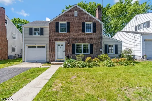 28 E Young St, Somerville Boro, NJ 08876