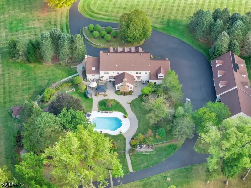 37 Pequest Rd, Green, NJ 07821 - #1
