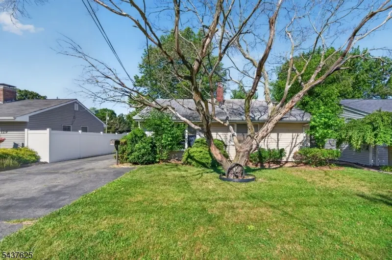 133 Mary Ave, Fords, NJ 08863 - #1