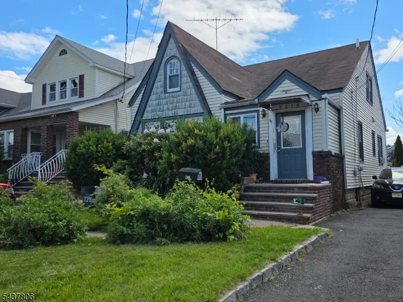 2218 Berwyn St, Union, NJ 07083 - #1