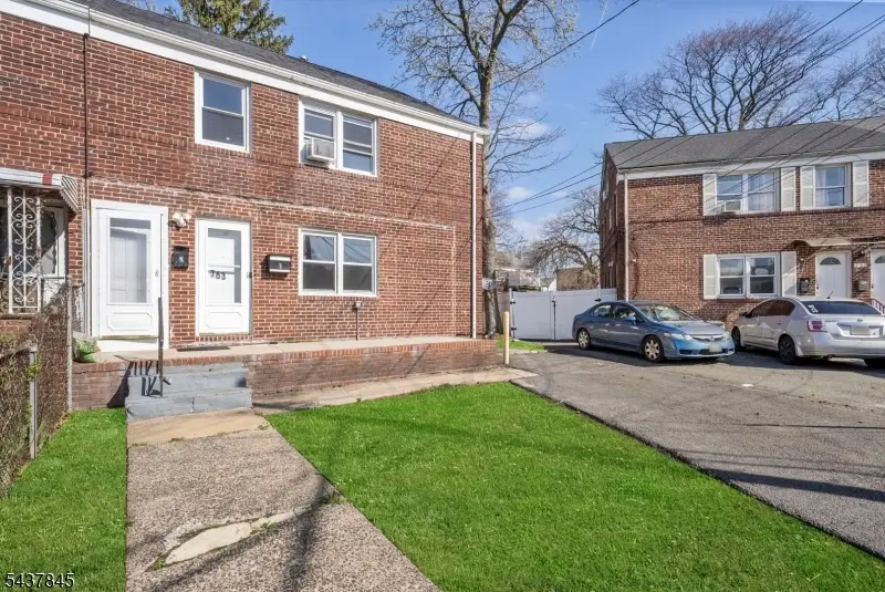 763 Audrey Dr, Rahway, NJ 07065 - #2