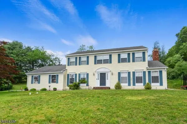 27 Maple Ln, Blairstown Twp., NJ 07825