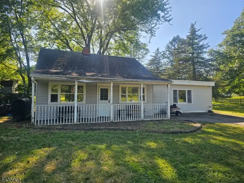 1 Round Top Dr, Clinton, NJ 08801 - #1