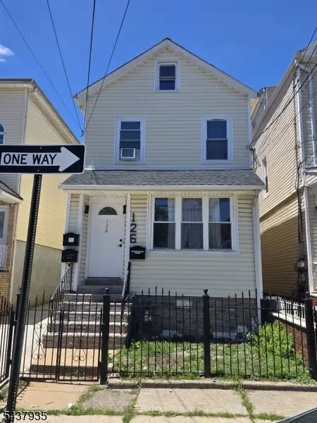 126 Smith St, Elizabeth, NJ 07201 - #2