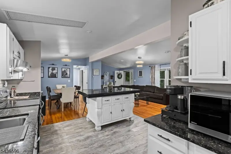 10 Plumer Rd, Frankford, NJ 07860 - #3