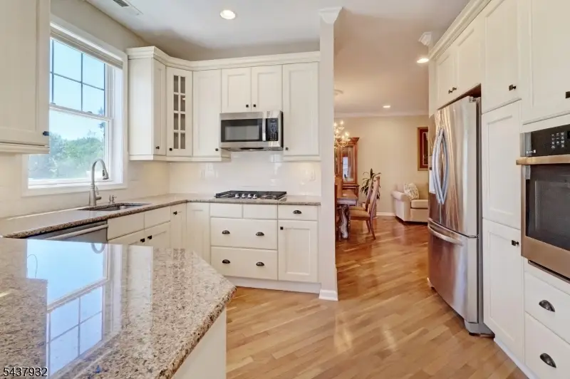 3412 Pointe Gate Dr #412, Livingston, NJ 07039 - #3