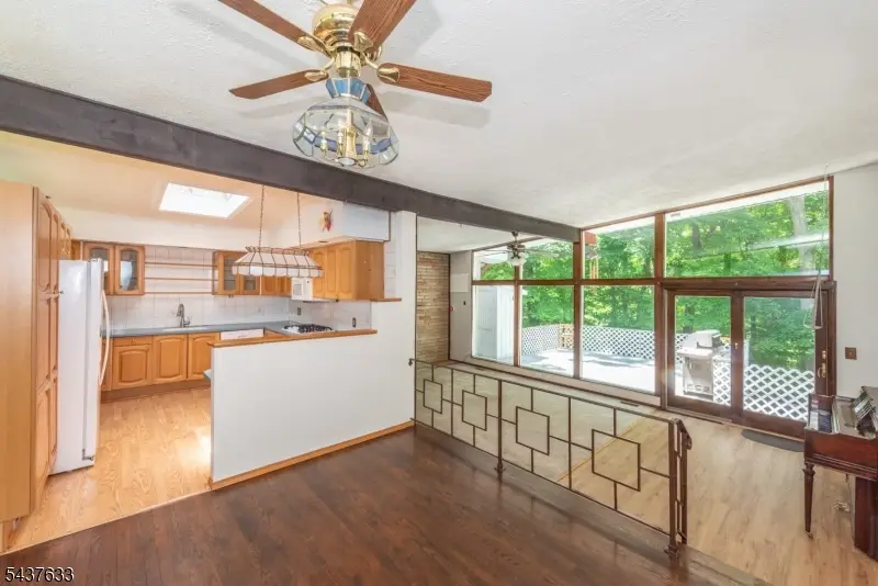 6 Mohawk Trl, Ringwood, NJ 07456 - #3