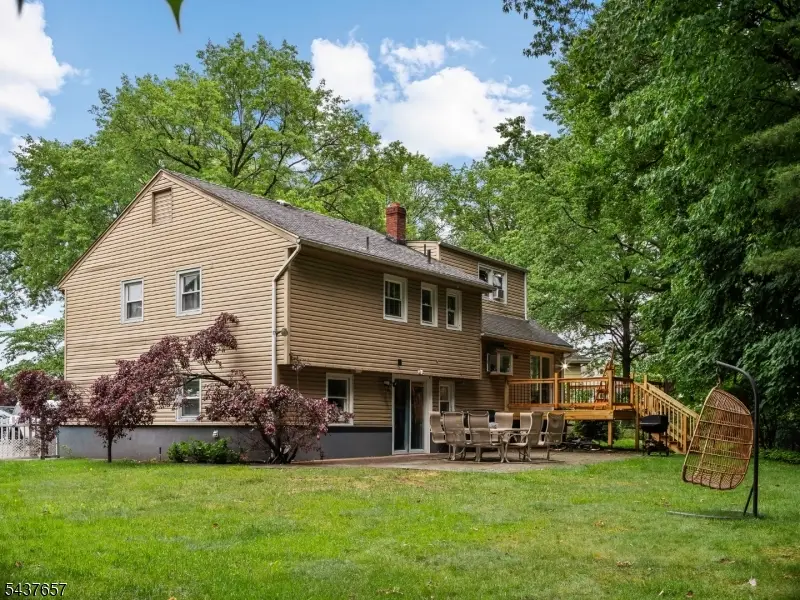 17 Ravine Ct, Clifton, NJ 07013 - #3