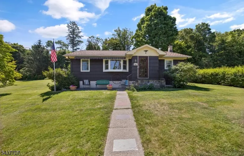 6 Odell Rd, Vernon, NJ 07462 - #1