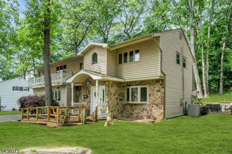 3 Kadel Dr, Mount Arlington, NJ 07856 - #2