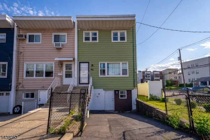 94 E 28th St, Bayonne, NJ 07002 - #1