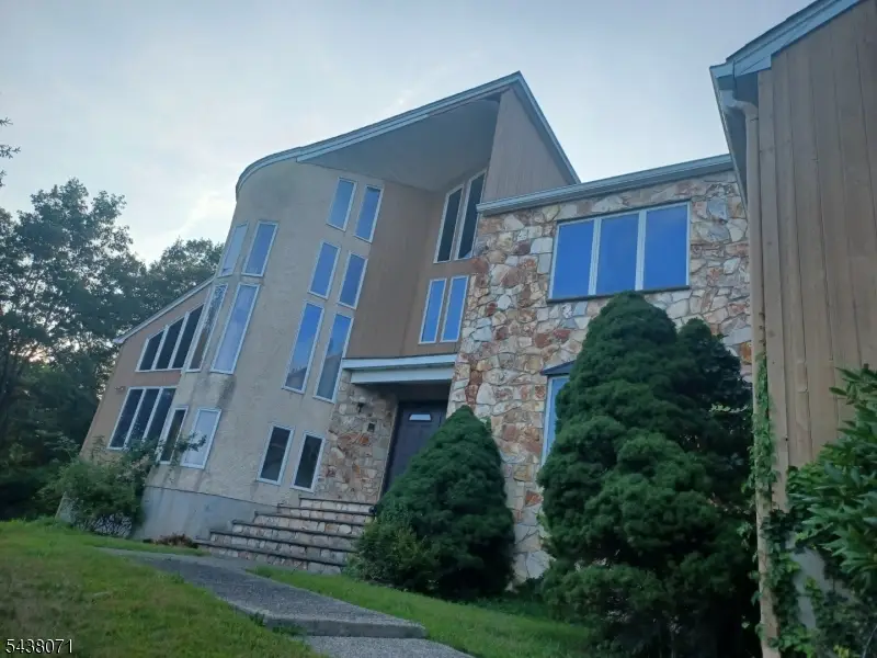 25 Wood Chase Ln, Kinnelon, NJ 07405 - #1