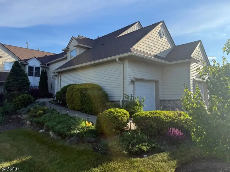 2 Caleb Ct, Hardyston, NJ 07419 - #2