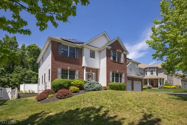 15 Winding Ridge Rd, Jefferson Twp., NJ 07849