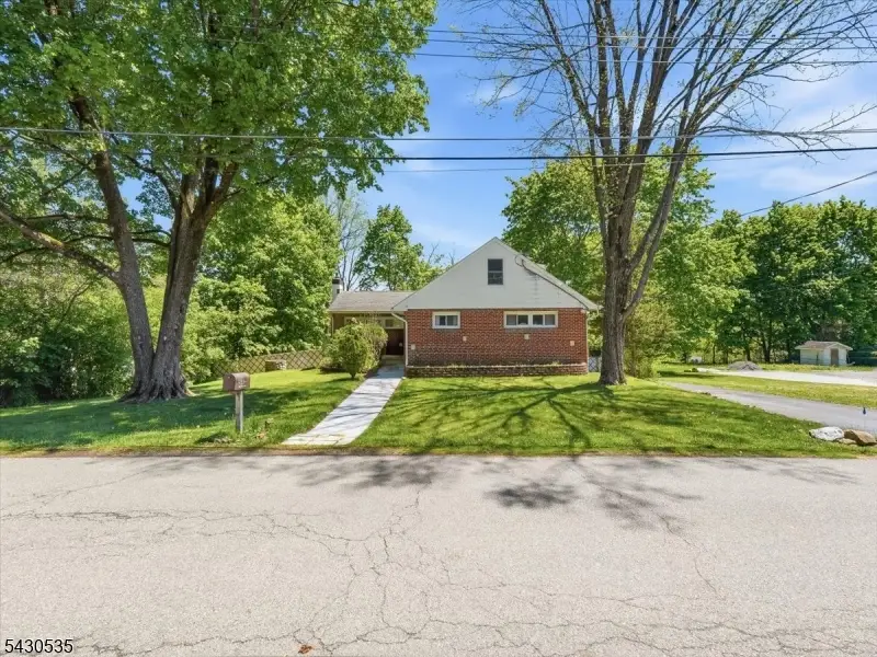 15 Valley View Ave, Randolph, NJ 07869 - #1