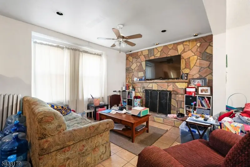 726 14th Ave, Paterson, NJ 07504 - #3