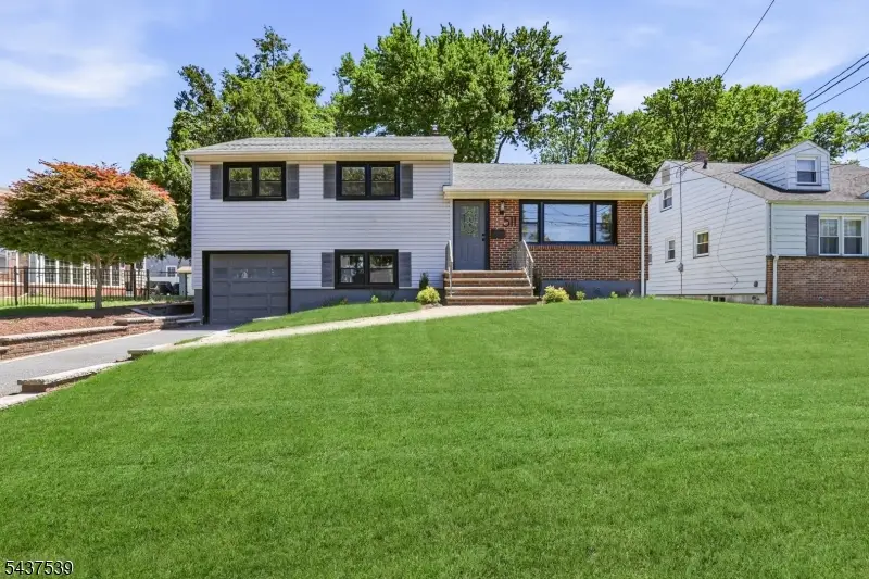 511 Locust Ave, Garwood, NJ 07027 - #2