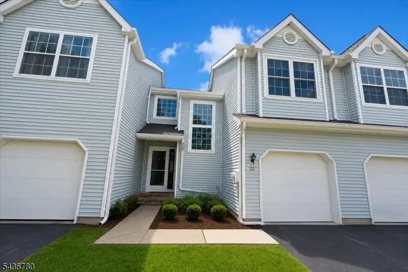 22 Willow Ci #702, Hamburg, NJ 07419 - #2