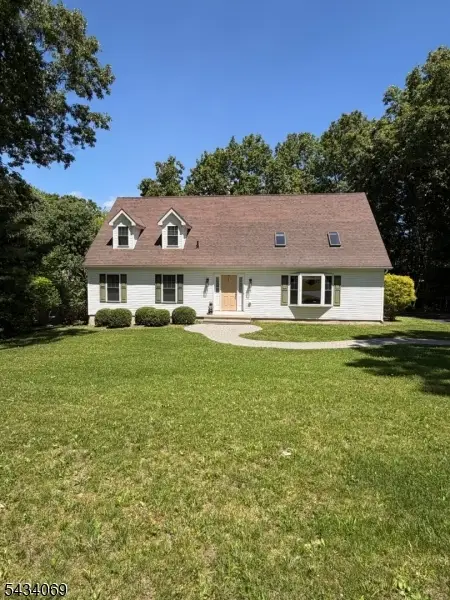 11 Minisink Dr, Montague, NJ 07827 - #2