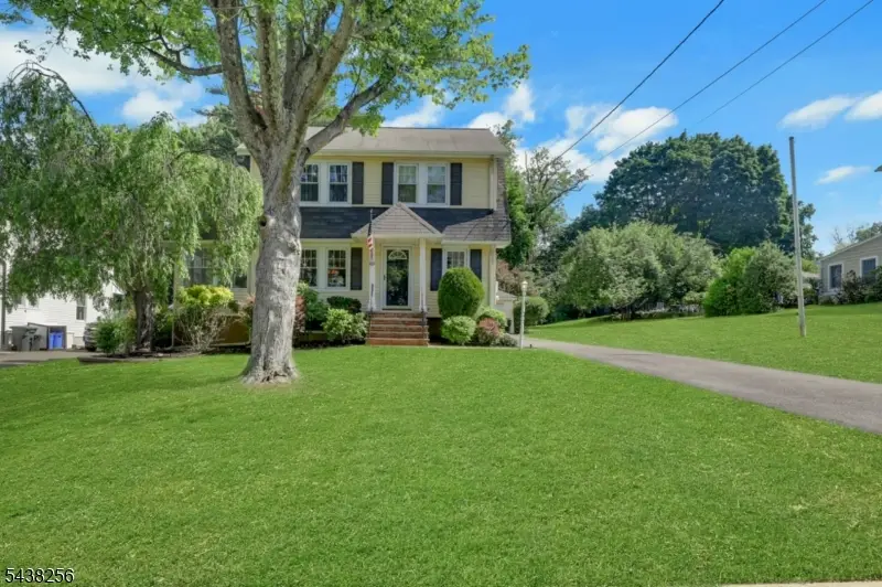 69 Highland Ave, Midland Park, NJ 07432 - #2