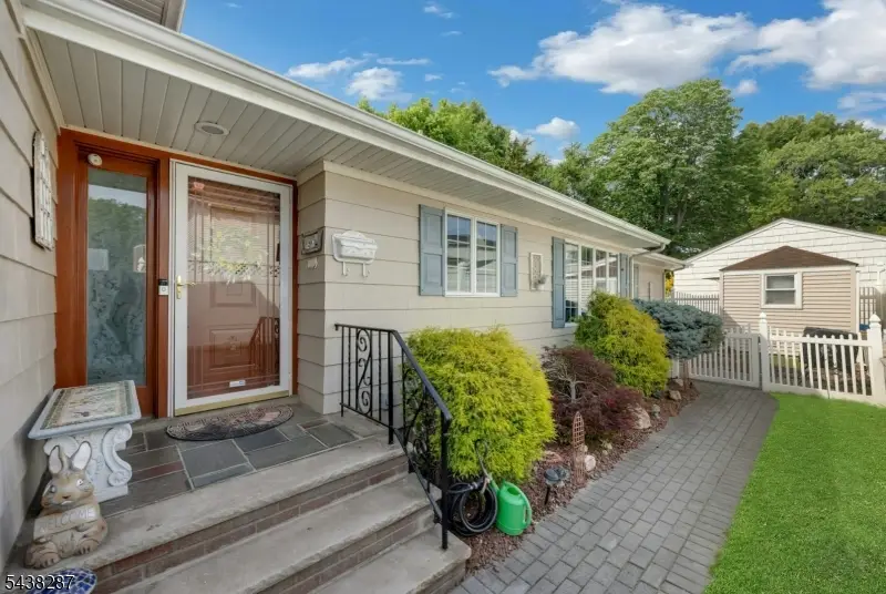 184 W Passaic Ave, Rutherford, NJ 07070 - #3