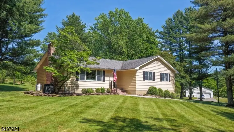 130 Cherryville Hollow Rd, Raritan, NJ 08822 - #2