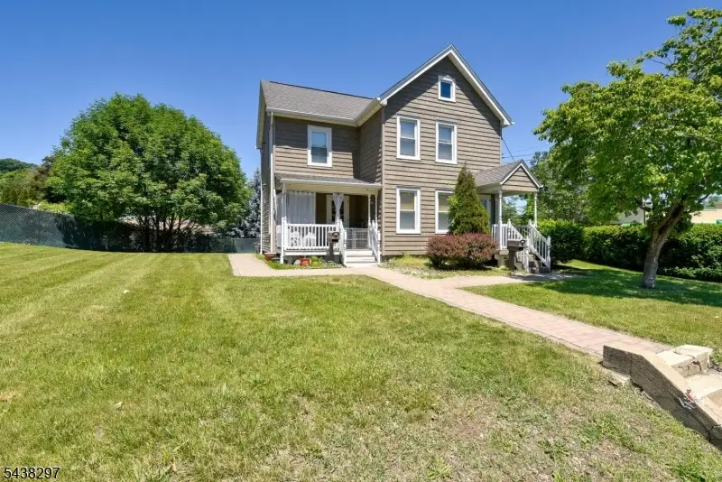 138 Hamburg Tpke, Bloomingdale, NJ 07403 - #2