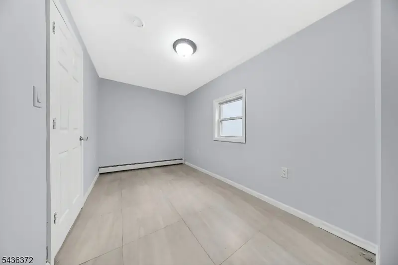 313 Livingston St #2, Elizabeth, NJ 07206 - #3