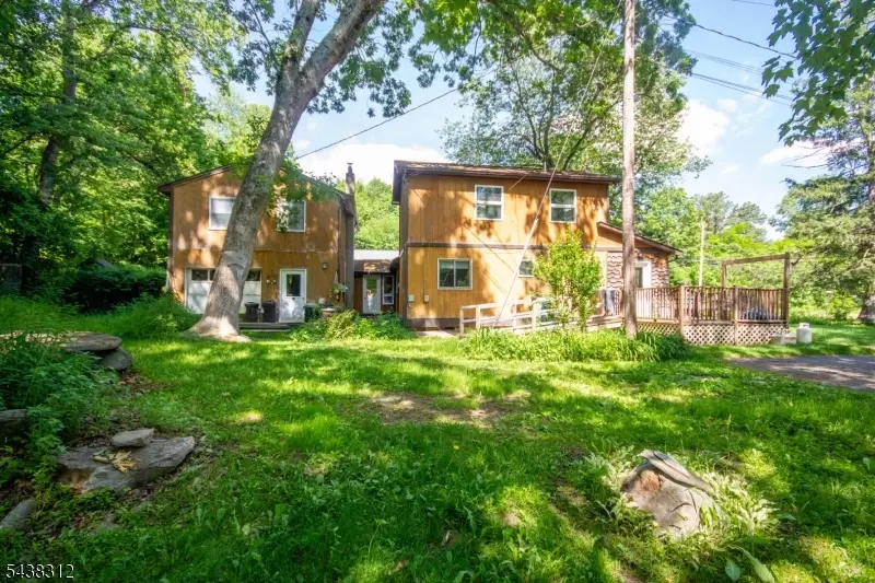 209 Fairview Ave, Hampton, NJ 07860 - #2