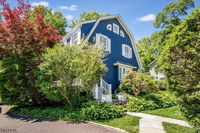 2 Harvard St, Montclair, NJ 07042 - #1