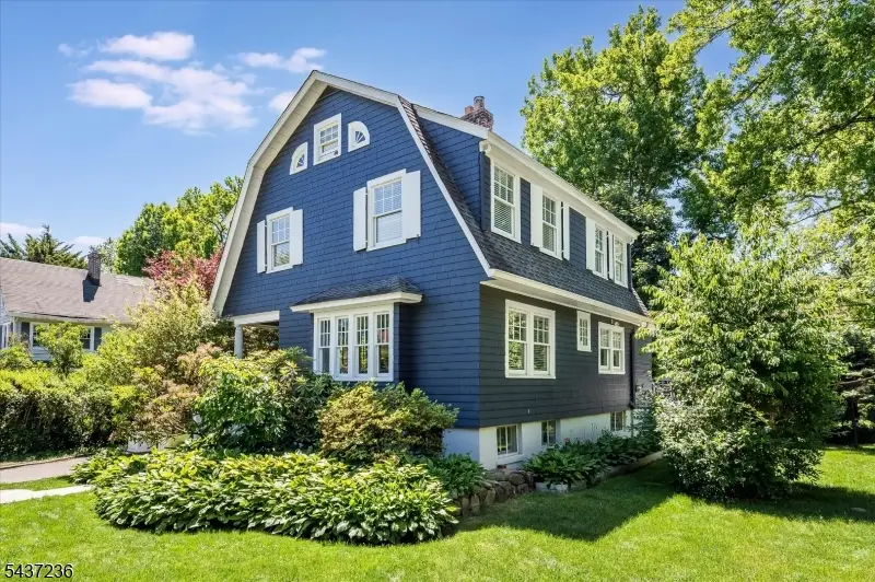 2 Harvard St, Montclair, NJ 07042 - #2