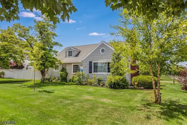 98 Totowa Rd, Totowa Boro, NJ 07512