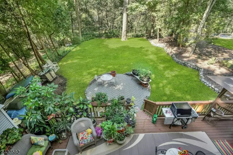 237 Cedar Ln, River Vale, NJ 07675 - #2