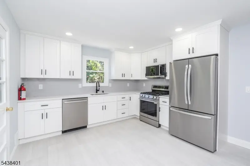 14 Hemlock Rd, Rockaway, NJ 07866 - #2