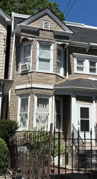 400 Summer Ave, Newark City, NJ 07104