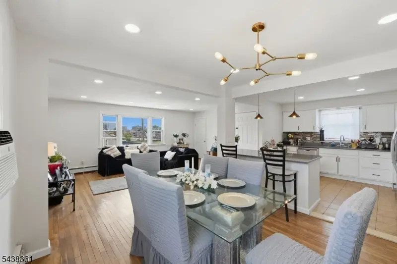 1134 Rivington St, Roselle, NJ 07203 - #3