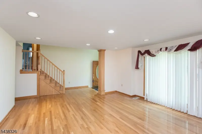 820 E Broad St, Westfield, NJ 07090 - #3