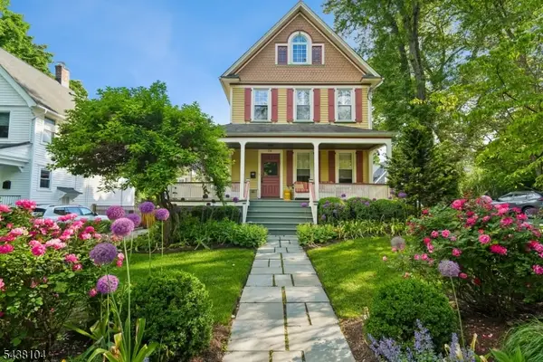 20 Highland Pl, Maplewood Twp., NJ 07040