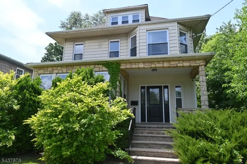 721 Summit St, Linden, NJ 07036 - #2