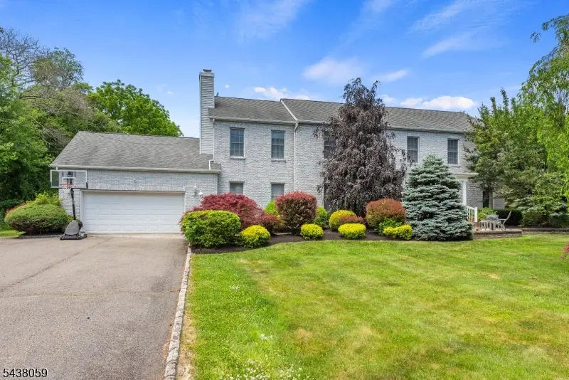 127 Smithtown Rd, Mount Olive, NJ 07840 - #1
