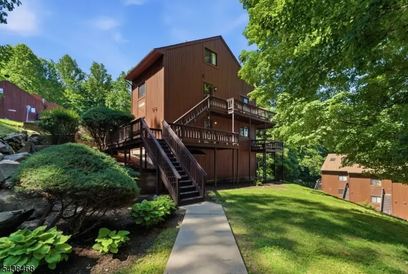 4 Telemark Dr #2, Vernon Center, NJ 07462 - #2