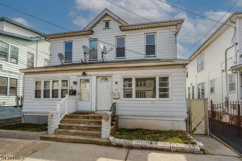 457 N 7th St, Newark, NJ 07107 - #1