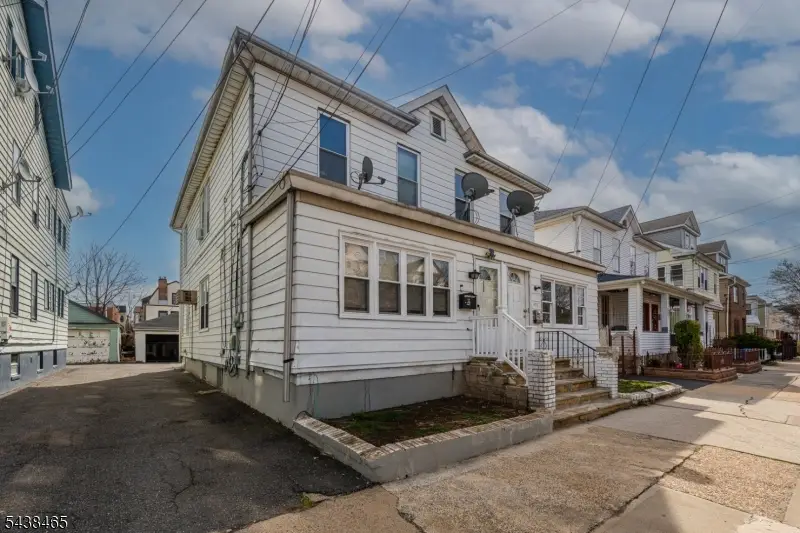 457 N 7th St, Newark, NJ 07107 - #3