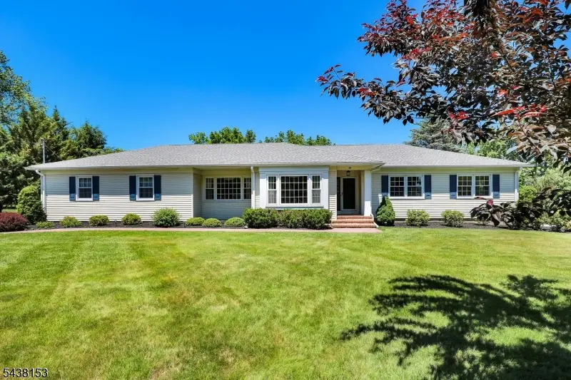 80 Juniper Way, Basking Ridge, NJ 07920 - #2