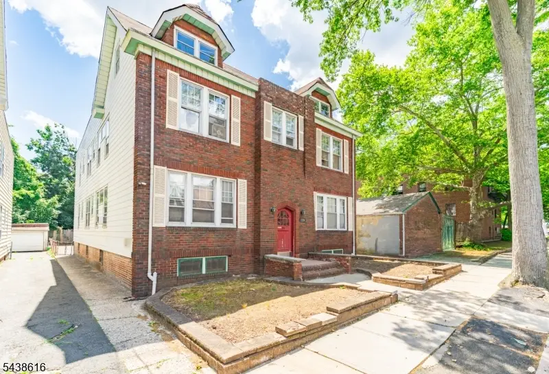 126 Scofield St, Newark, NJ 07106 - #3