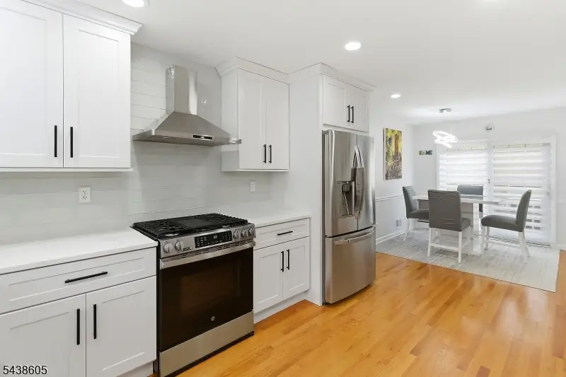 538 Willow Ave, Garwood, NJ 07027 - #2