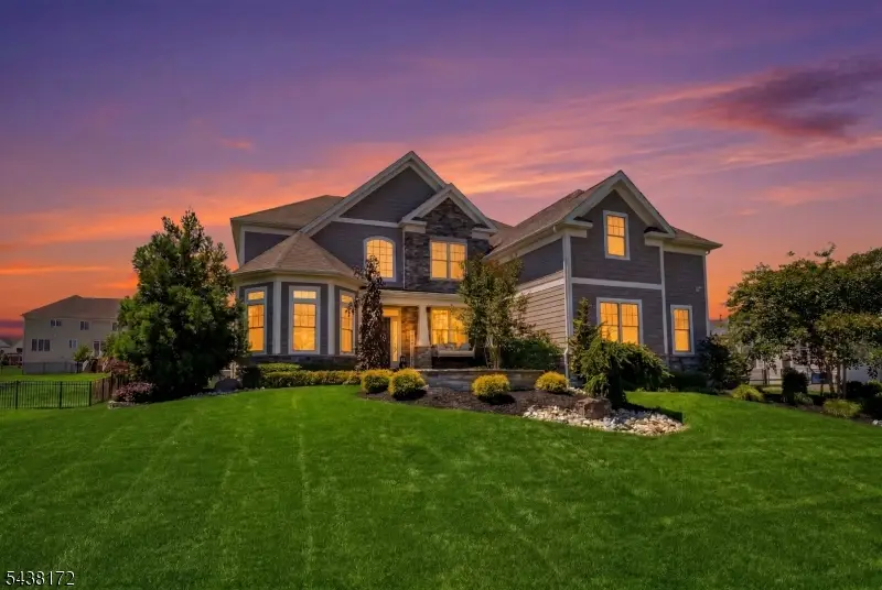 18 Waterford Way, Lincroft, NJ 07738 - #1